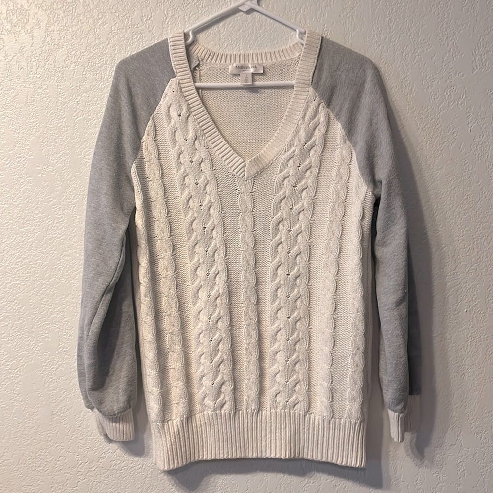 Maternity sweater